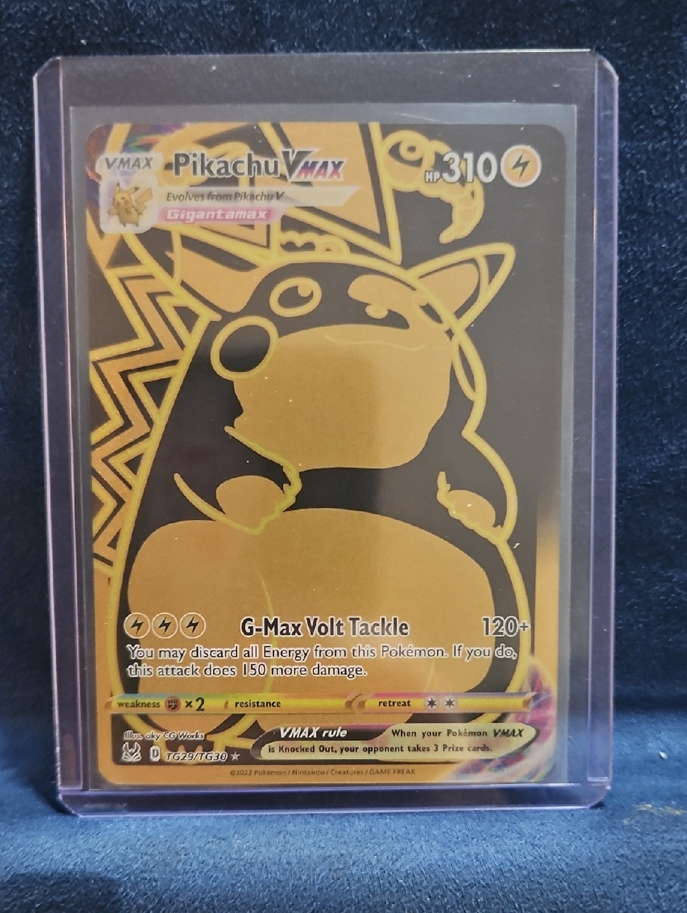 Pikachu VMAX Secret Gold TG29/TG30